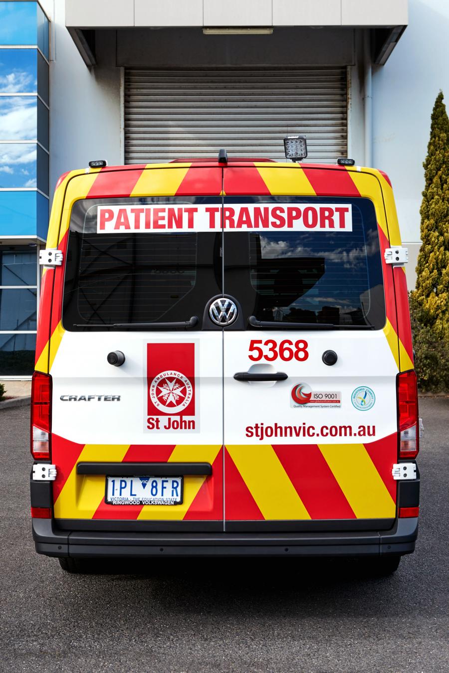  Volkswagen Crafter Ambulance 2019 года  (AU) (фото 6 из 11)